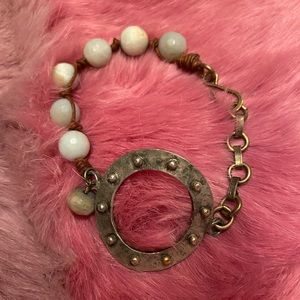 Boutique round metal with turquoise color bead bracelet